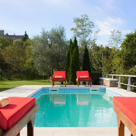 Villa Momiano With Private Pool *